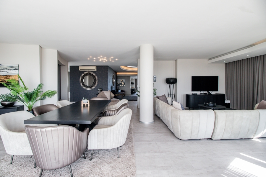 4 Bedroom Property for Sale in Table View Western Cape